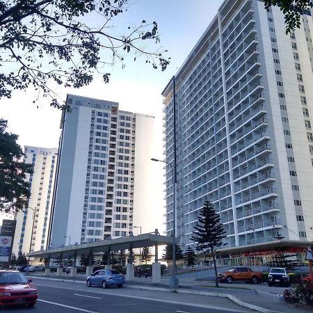 Wind Residence Condo - Tagaytay By Jaderooms Tagaytay City Extérieur photo