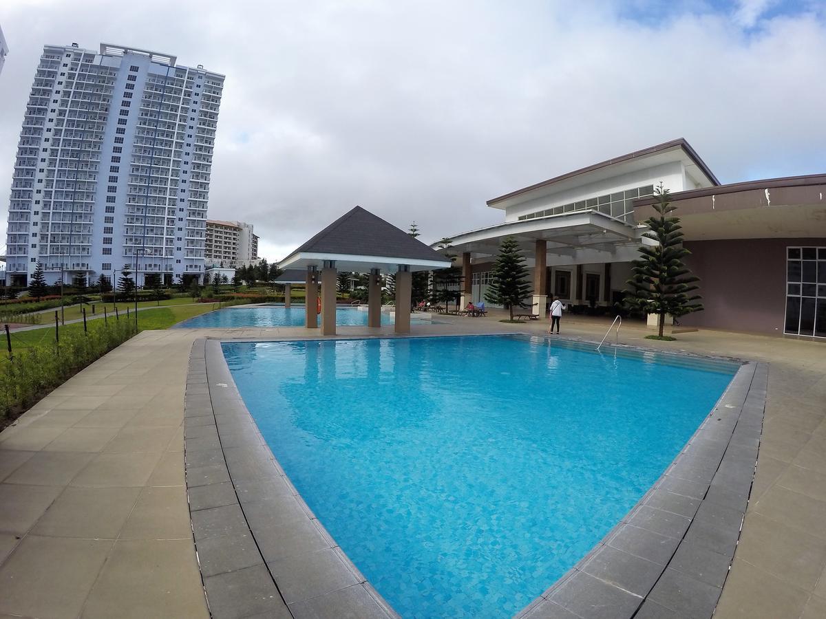 Wind Residence Condo - Tagaytay By Jaderooms Tagaytay City Extérieur photo